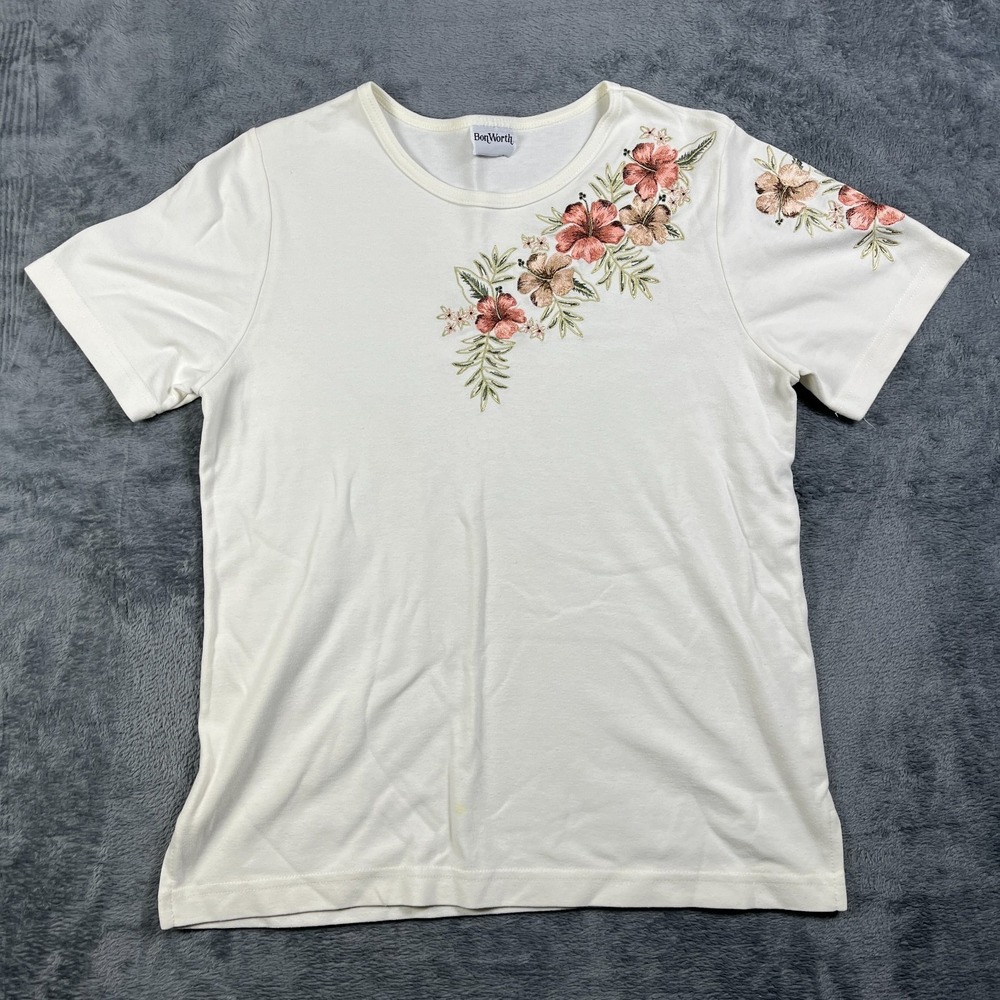 BonWorth Top Women Medium Beige Floral Charming Diagonal Embroidery Short Sleeve